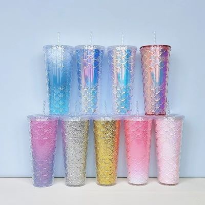Способ потока воды Креативная соломенная кружка Пластиковая двойная слой Флэш Розовая рыбьи чашки