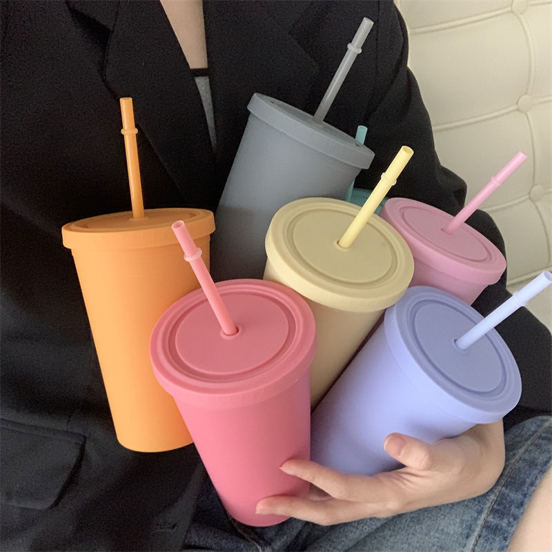 Многоразовый пластик AS PP Tumbler с соломой и крышкой Custom Logo Водяной стакан для ледяного кофе путешественный кружка